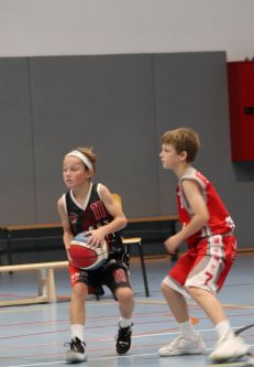 U12AProv_NA2011018_032.JPG